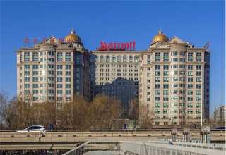 安丘服装抖音橱窗